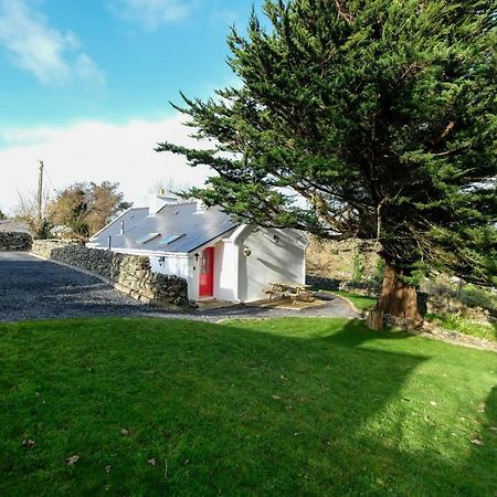 The Cottage Hillside Westport Exterior photo