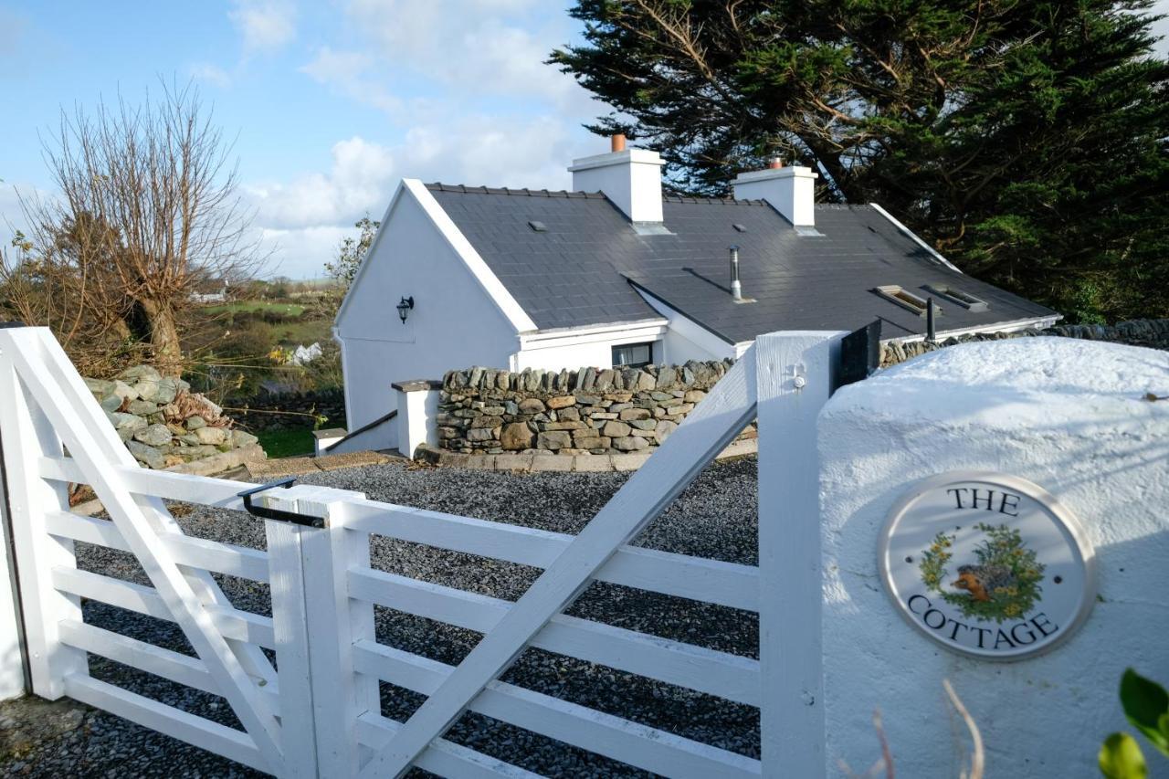 The Cottage Hillside Westport Exterior photo